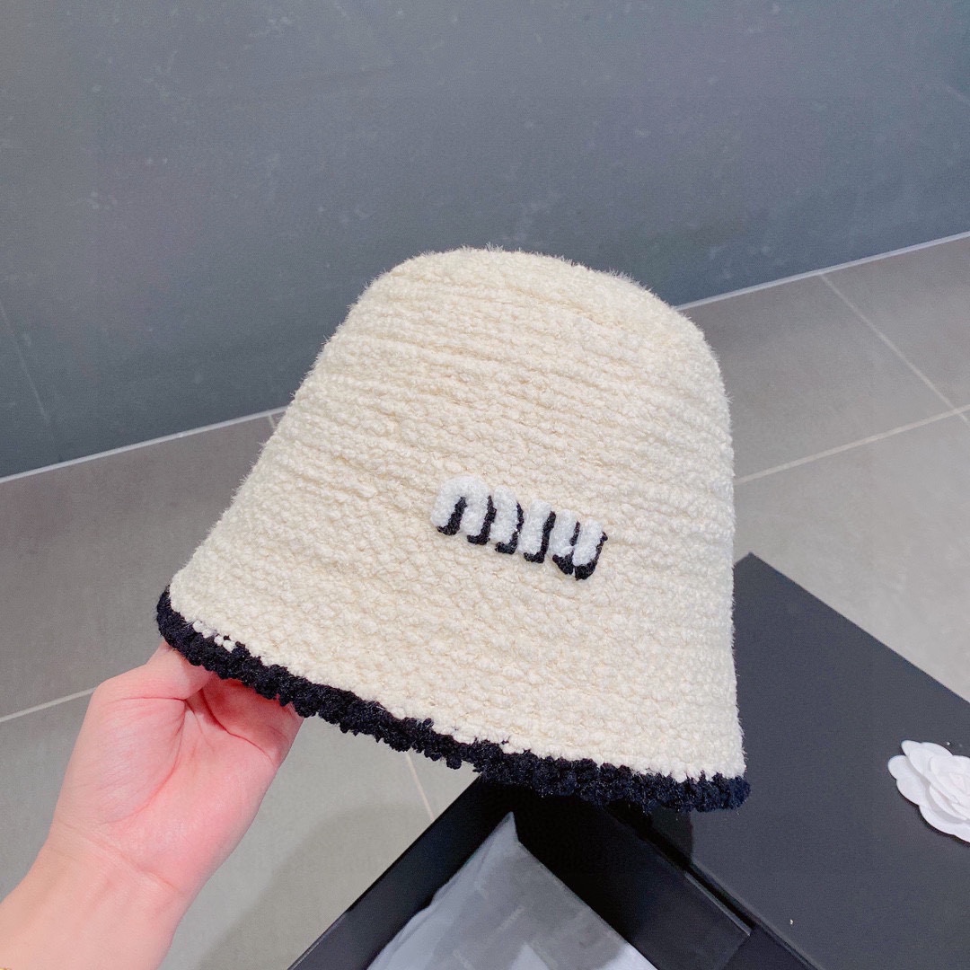 미우미우 모자 81132 Miu Miu Cap