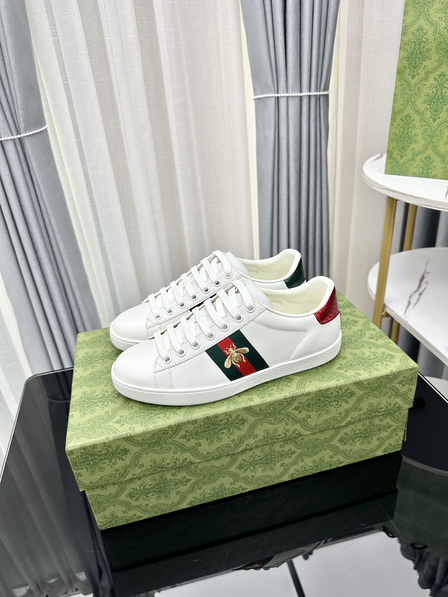 versión superior Gucci2023 principios de la primavera Gucci G casa pequeños zapatos blancos últimos 