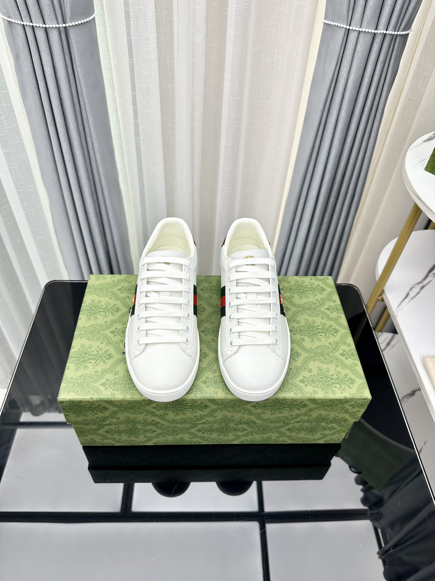 versión superior Gucci2023 principios de la primavera Gucci G casa pequeños zapatos blancos últimos 