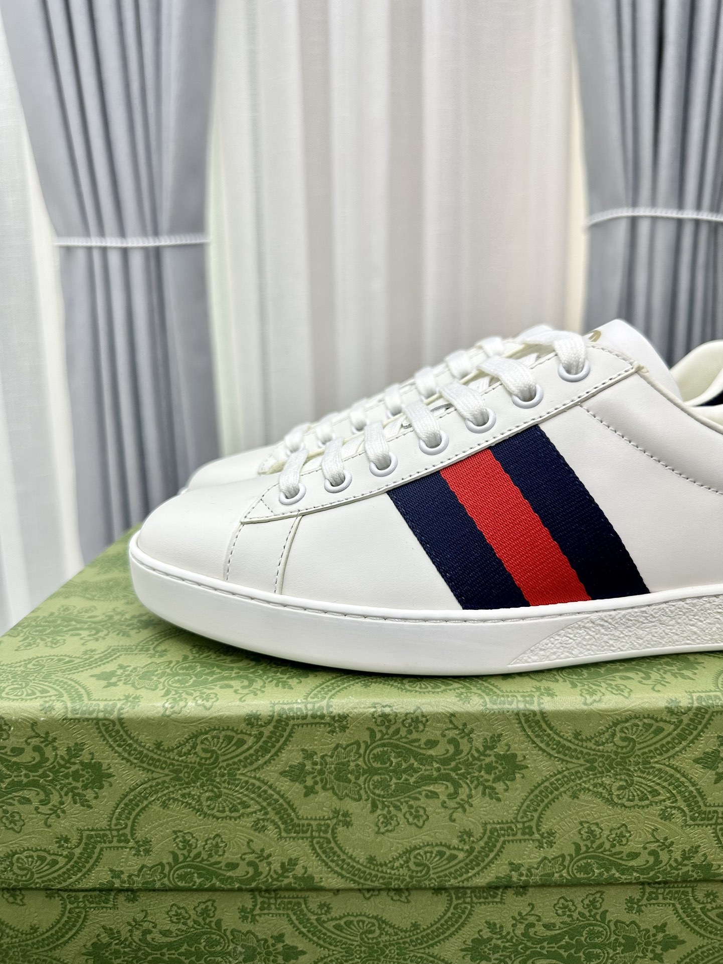precio de fábrica versión superior Gucci 2023 principios de la primavera Gucci G casa pequeños zapat