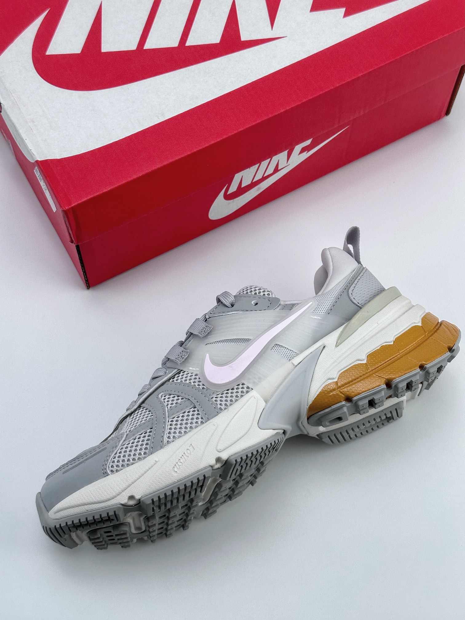 NIKE V2K Runtekk white yellow powder shock absorption non-slip retro low-top running shoes FD0736-111