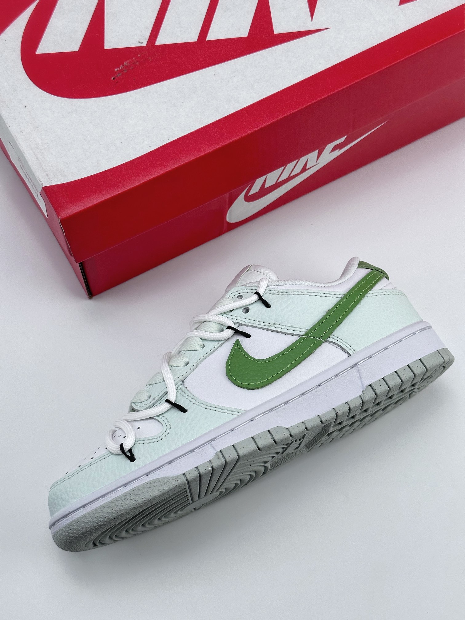 220 NIKE SB Dunk Low 青提奶绿 DN1434-102