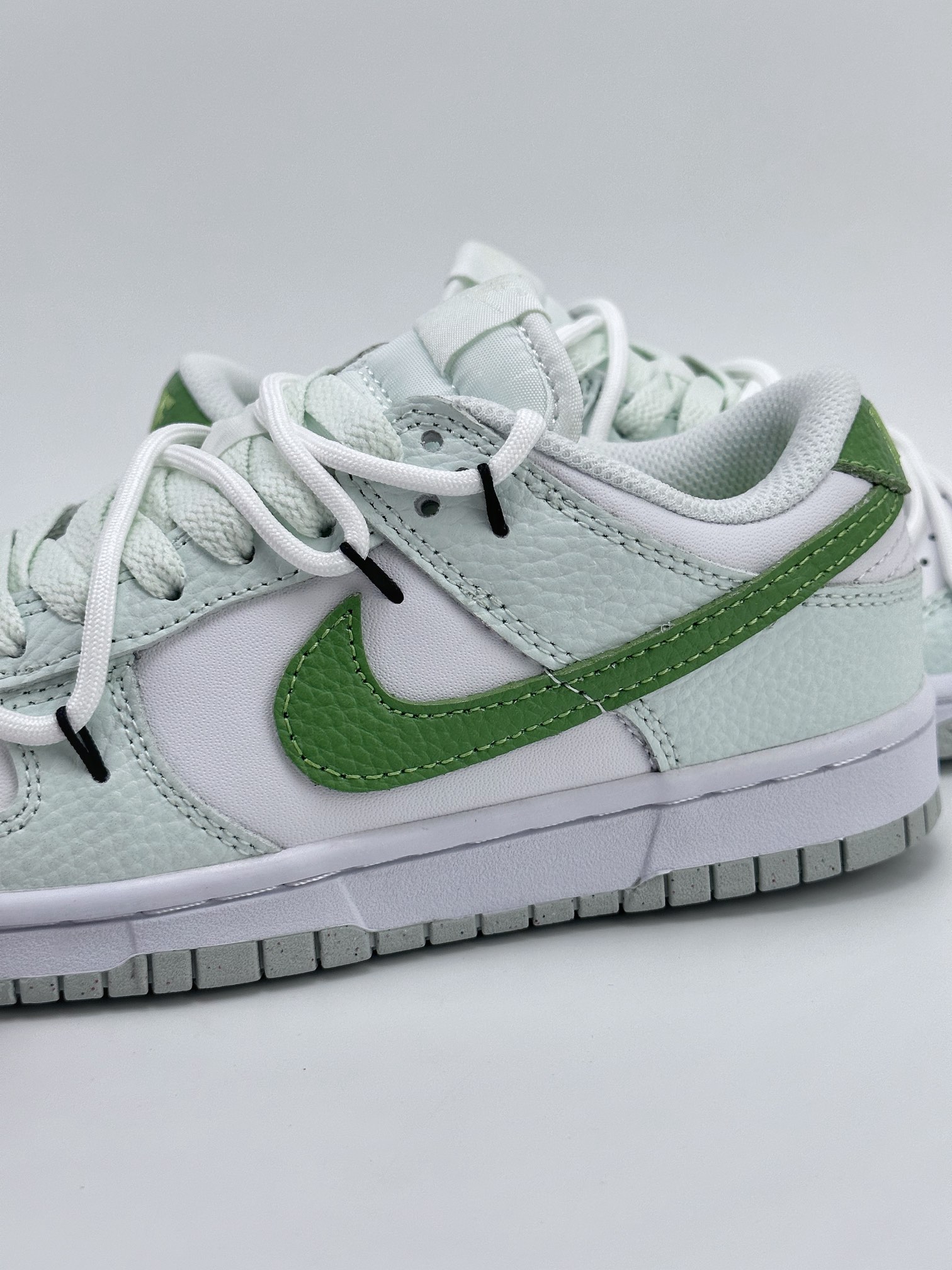 220 NIKE SB Dunk Low 青提奶绿 DN1434-102