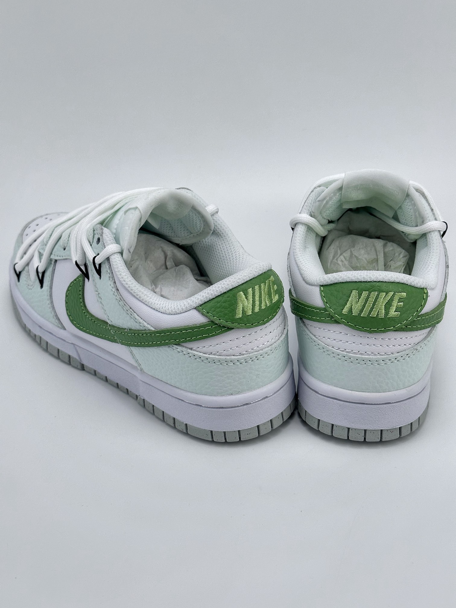 220 NIKE SB Dunk Low 青提奶绿 DN1434-102