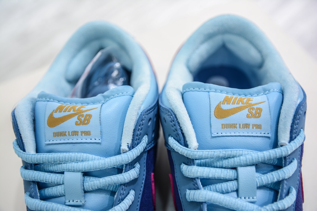 NIKE SB Dunk Low 蓝毛怪 DO9404-400