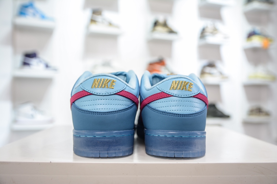 NIKE SB Dunk Low 蓝毛怪 DO9404-400