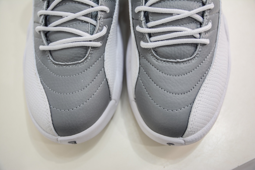 YH纯原 Air Jordan 12 “Stealth” 灰白 AJ12乔12 男子文化篮球鞋 CT8013-015
