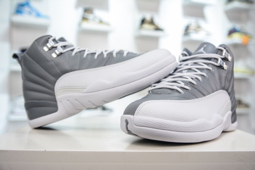 YH纯原 Air Jordan 12 “Stealth” 灰白 AJ12乔12 男子文化篮球鞋 CT8013-015