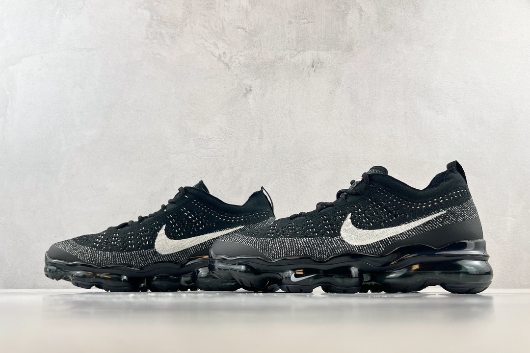 Nike Air VaporMax 2023 Flyknit ”Oreo” Black and White DV1678-001