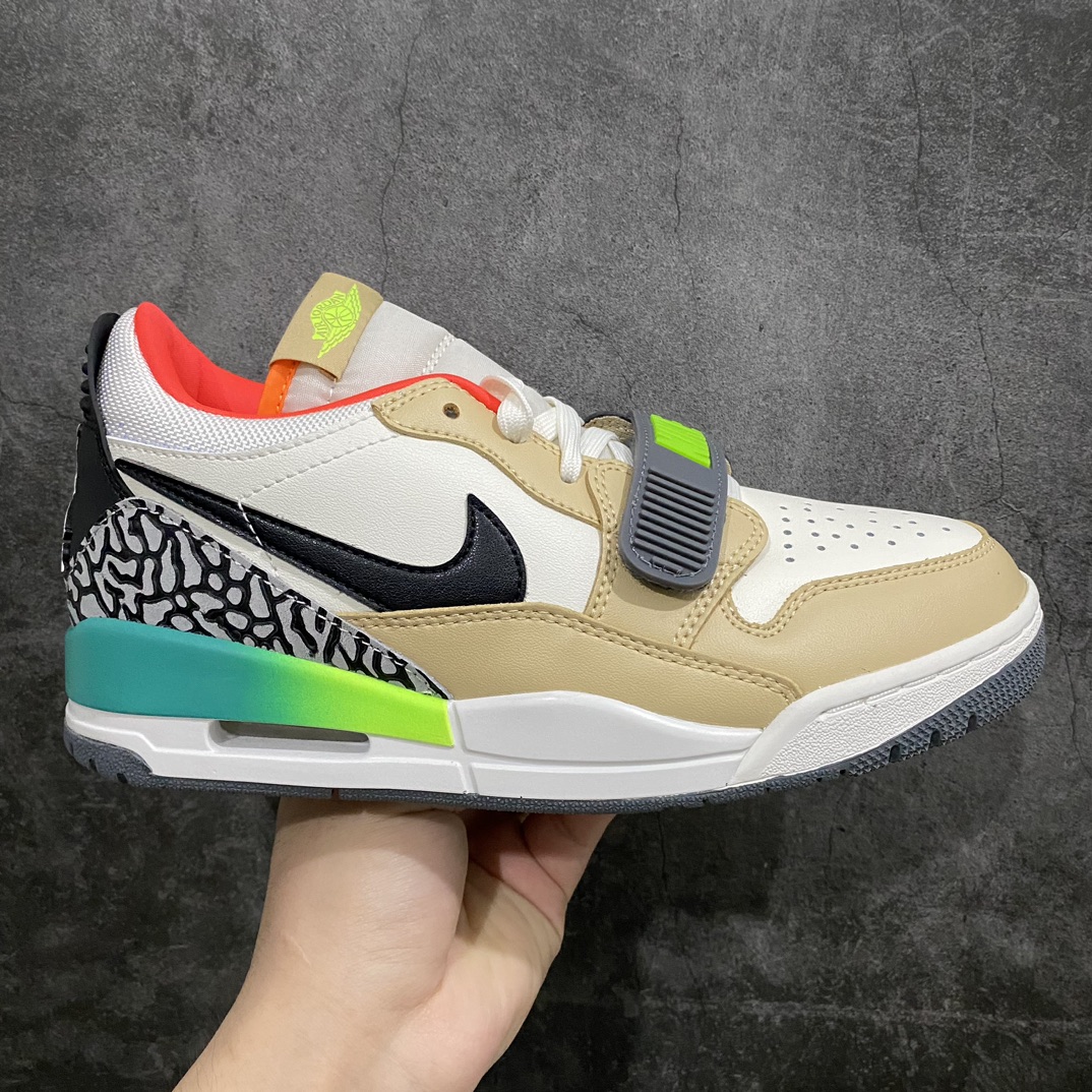 【小绿X版】Air Jordan Legacy AJ312 白卡其  DZ2762-101n目前市场最好版本 优于之前各代号版本n最新原鞋开发 独家鞋底模具 目前市场最正确版型 后跟处饰有标志性爆裂纹覆盖层 正确官方原盒原配整洁度一流 鞋身采用了头层皮制作 平台电商直供首选 售后超低  尺码：36 36.5 37.5 38 38.39 40 40.5 41 42 42.5 43 44 44.5 45 46 47.5-莆田鞋批发中心