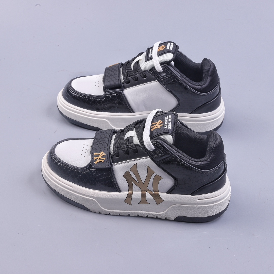 MLB Chunky Liner Basic New York Yankees mid-top sneakers 3ASXLMB3N