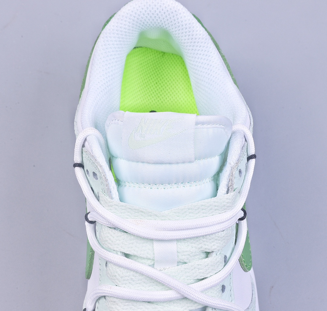 Nk Dunk Low ”Next Nature” refreshing green grape milk green SB strap low-top casual sneakers DN1431-102