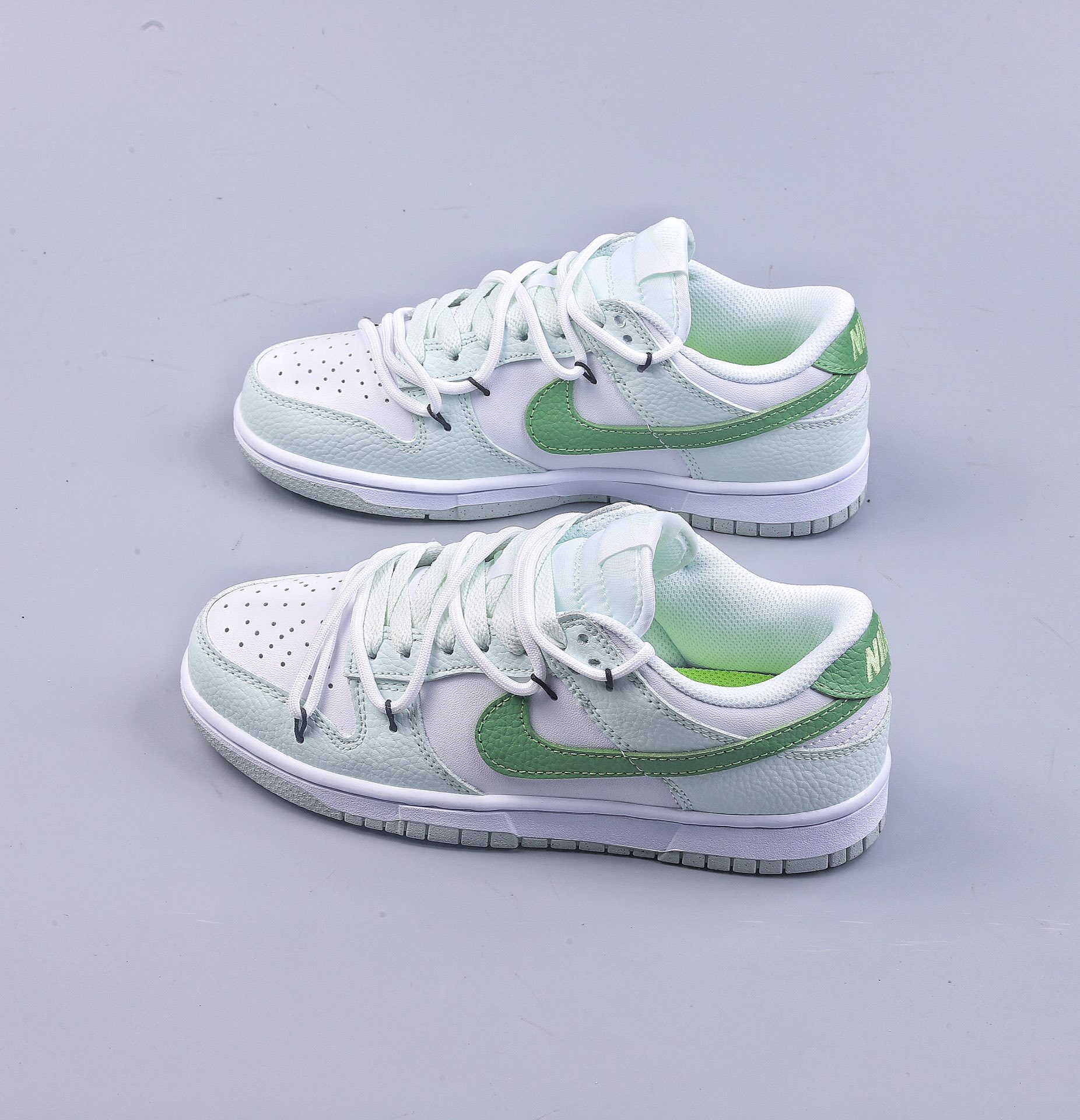 Nk Dunk Low ”Next Nature” refreshing green grape milk green SB strap low-top casual sneakers DN1431-102