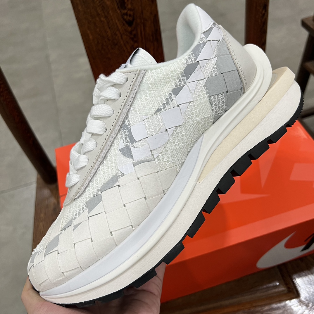 Sacai x Nike woven Off-White