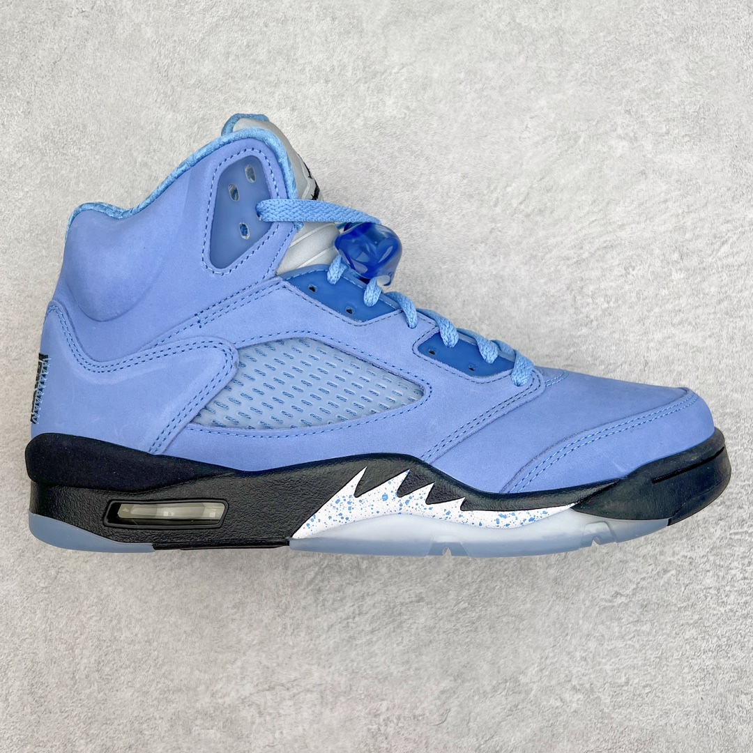 ＃Y3纯原 Air Jordan AJ5 Retro 北卡蓝 DV1310-401 全新改良批次 圈内最强系列 恪守真诚 承诺混一赔十 高端零售裸鞋圈特供批次 SZ原厂全套原楦原纸板冲刀磨具开发 原厂皮料加持 原厂港宝加持定型后跟R度完美 同源原厂电绣 飞翼针数密度立体效果一致 百分百一致原鞋 原厂拉帮工艺 针距密度一致 后跟弧度收口自然不对折 极致一眼正品既视感 进口玻璃冲刀皮料裁剪零毛边 全鞋电脑针车工艺 品控清洁度最高QC检验标准 免检产品 原厂订购鞋盒、鞋标、防尘纸、鞋撑、鞋带 追求极致的原厂味道 尺码：40.5 41 42 42.5 43 44 44.5 45 46 47.5 48.5-选品中心