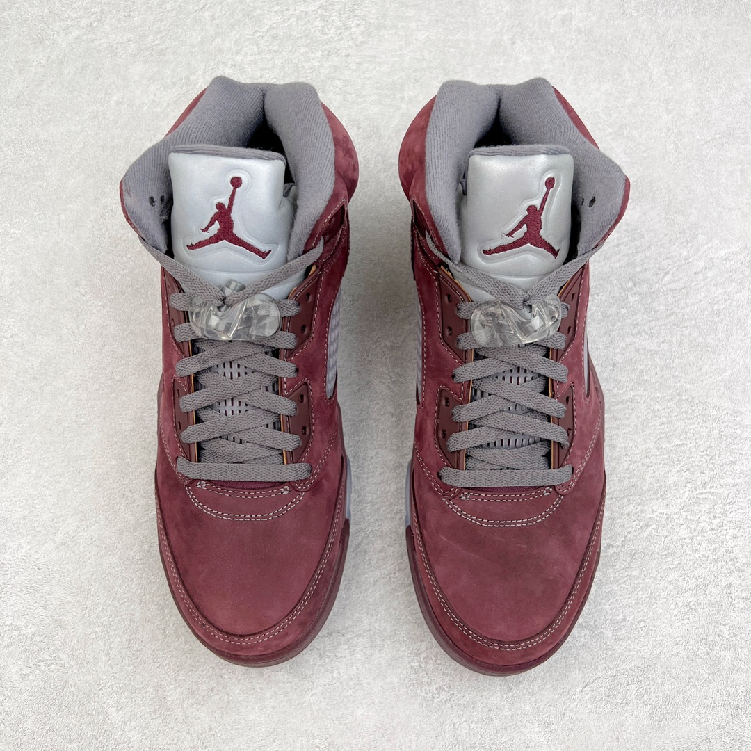 图片[2]-＃Y3纯原 Air Jordan AJ5 Retro 勃艮第红 DZ4131-600 全新改良批次 圈内最强系列 恪守真诚 承诺混一赔十 高端零售裸鞋圈特供批次 SZ原厂全套原楦原纸板冲刀磨具开发 原厂皮料加持 原厂港宝加持定型后跟R度完美 同源原厂电绣 飞翼针数密度立体效果一致 百分百一致原鞋 原厂拉帮工艺 针距密度一致 后跟弧度收口自然不对折 极致一眼正品既视感 进口玻璃冲刀皮料裁剪零毛边 全鞋电脑针车工艺 品控清洁度最高QC检验标准 免检产品 原厂订购鞋盒、鞋标、防尘纸、鞋撑、鞋带 追求极致的原厂味道 尺码：40.5 41 42 42.5 43 44 44.5 45 46 47.5 48.5-选品中心