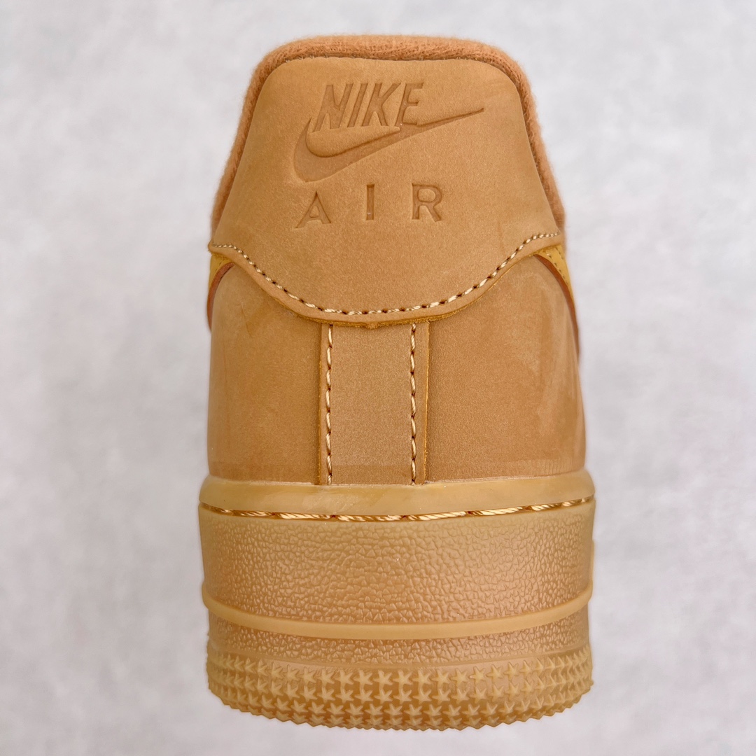 图片[8]-💰150 ＃TG版福利特价️‼NK Air Force 1 Low 07 LV8\”Wheat / Flax\”小麦空军一号低帮 CJ9179-200 今年继续推出小麦色AF1 以高帮款与低帮款的方式呈现 小麦色牛巴革打造鞋面 生胶鞋底与鞋面风格协调一致 搭配同色系尼龙鞋带 侧身皮质Swoosh Logo进一步体现两双鞋的独特魅力 尺码：36 36.5 37.5 38 38.5 39 40 40.5 41 42 42.5 43 44 44.5 45 编码：Tby2936020-运动鞋