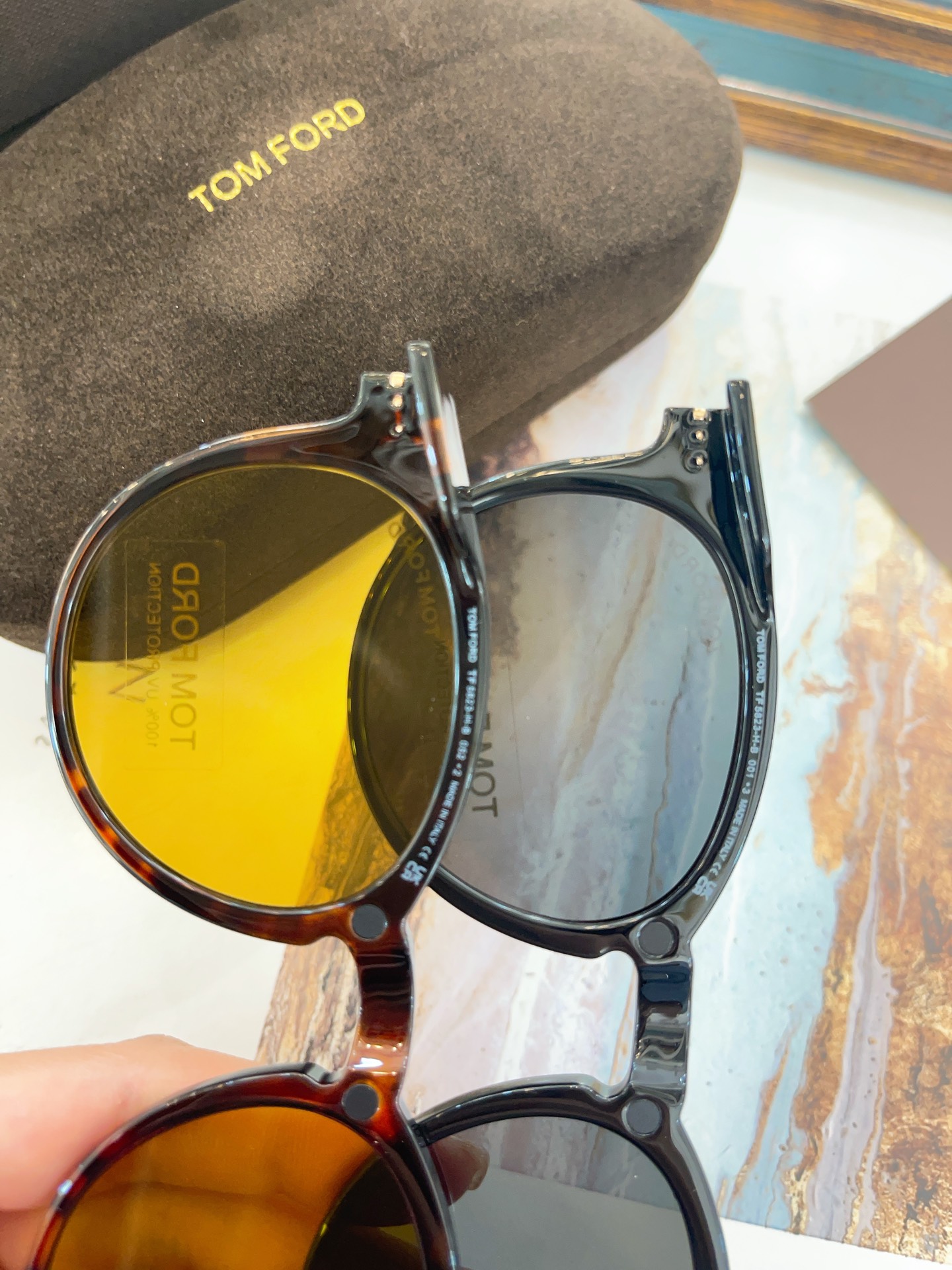  TOM FOR*💫💫💫MODEL：TF5823-H-B💫💫💫SIZE：50口20-145💫💫💫配送挂片