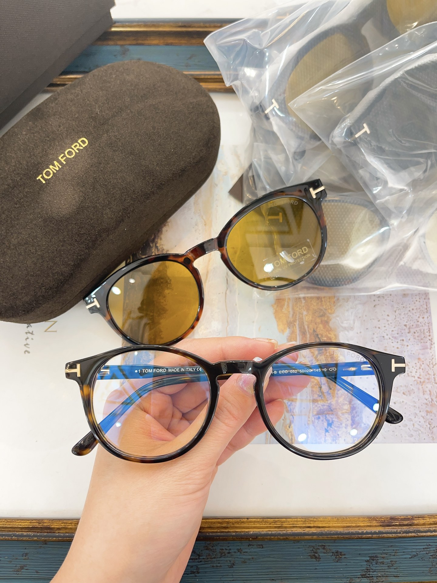  TOM FOR*💫💫💫MODEL：TF5823-H-B💫💫💫SIZE：50口20-145💫💫💫配送挂片
