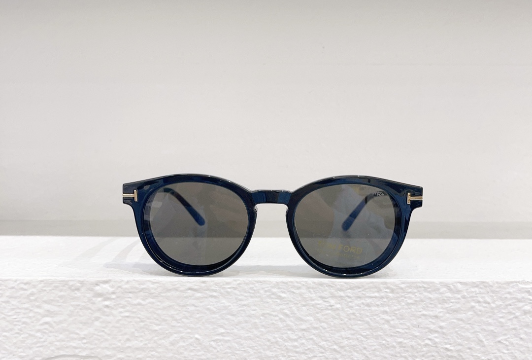 TOM FOR*💫💫💫MODEL：TF5823-H-B💫💫💫SIZE：50口20-145💫💫💫配送挂片~
