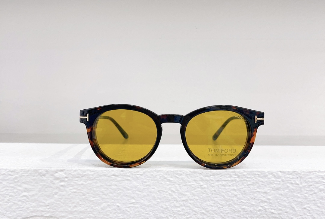 TOM FOR*💫💫💫MODEL：TF5823-H-B💫💫💫SIZE：50口20-145💫💫💫配送挂片~