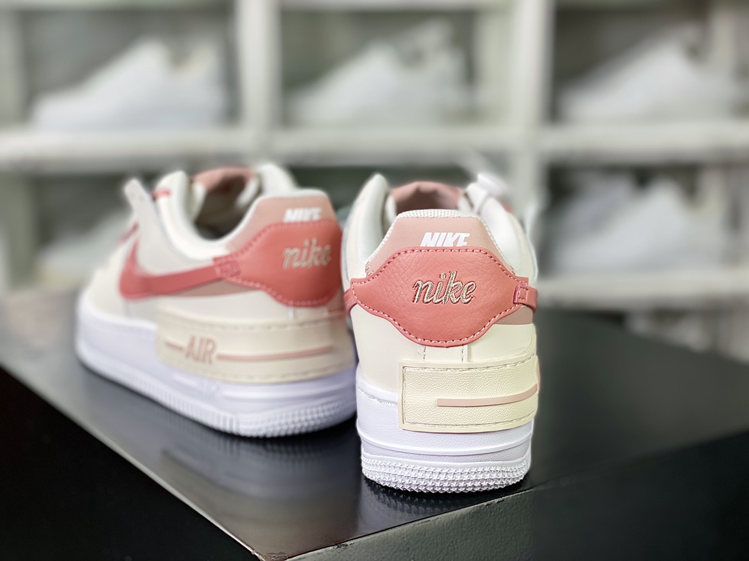 WMNS Air Force 1 Shadow”Sail White Pink”空军一号轻量增高低帮百搭板鞋“皮革米白粉”DZ1847-001