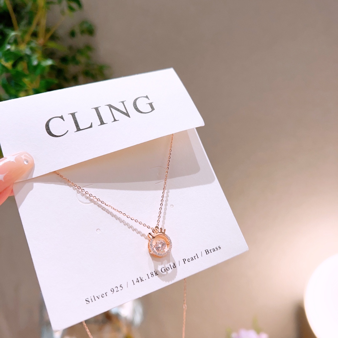 精巧ファインシルバーネックレスゴールド 通勤