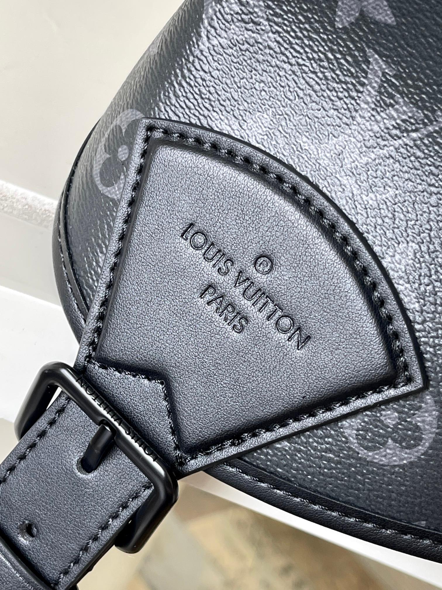 This Montsouris backpack is crafted from Monogram Eclipse canvas with - Bag 5