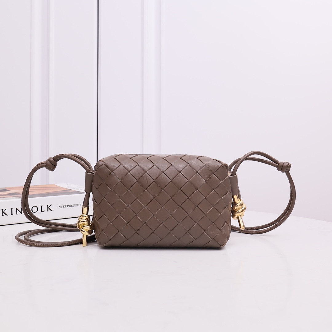 Woven Square Bag Lambskin Metal Knot Adjustable Shoulder Strap