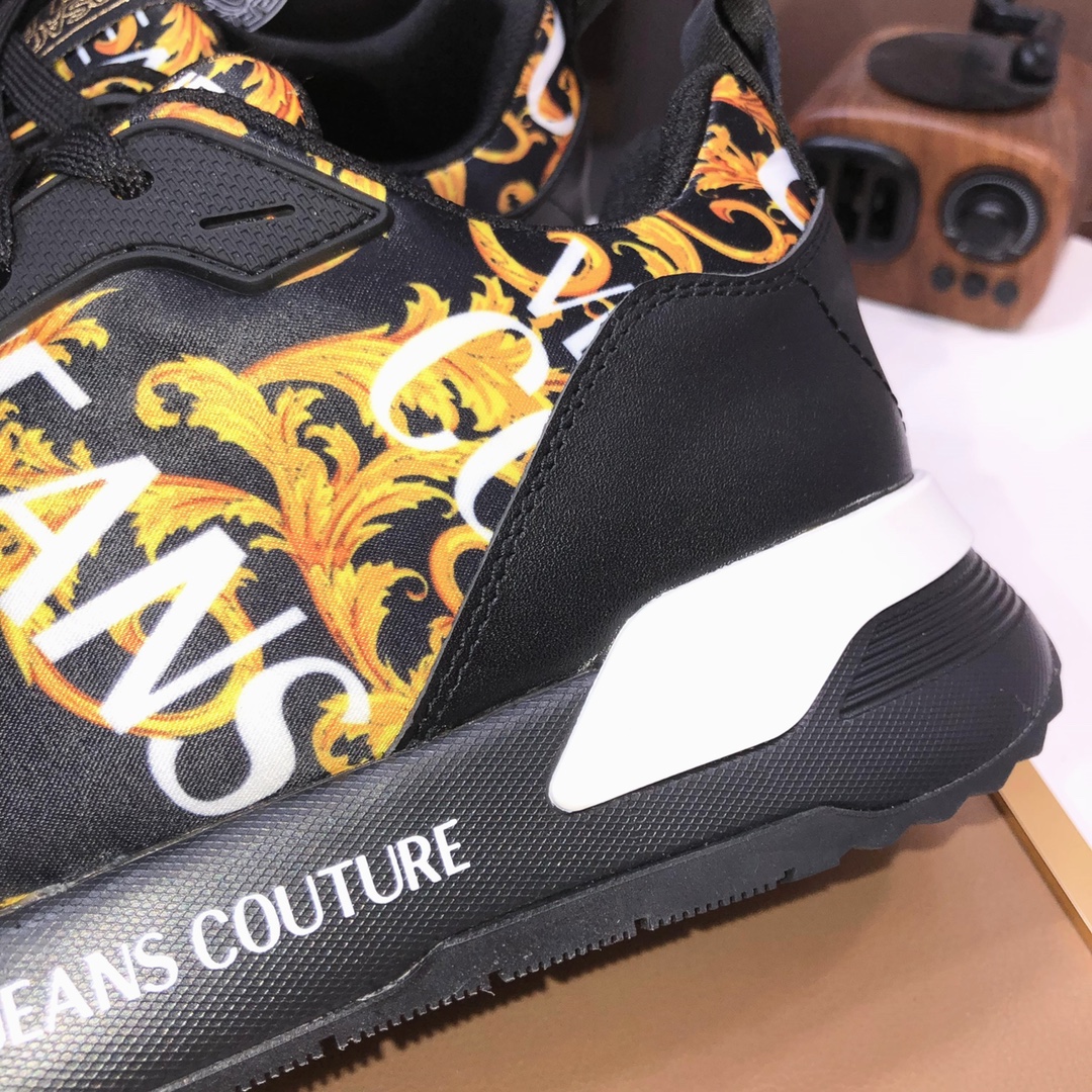 lote de fábrica [Versace] Los últimos modelos de Versace cuidadosamente elaborados para detonar la e