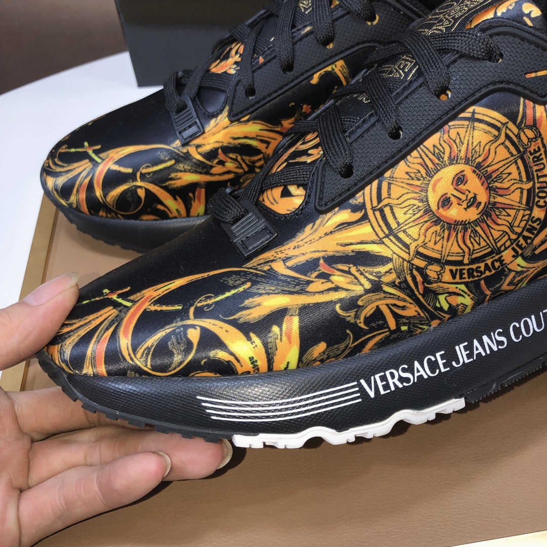 lote de fábrica [Versace] Los últimos modelos de Versace cuidadosamente elaborados para detonar la e