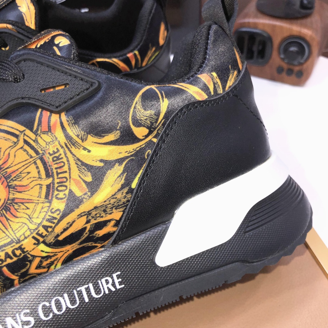 lote de fábrica [Versace] Los últimos modelos de Versace cuidadosamente elaborados para detonar la e