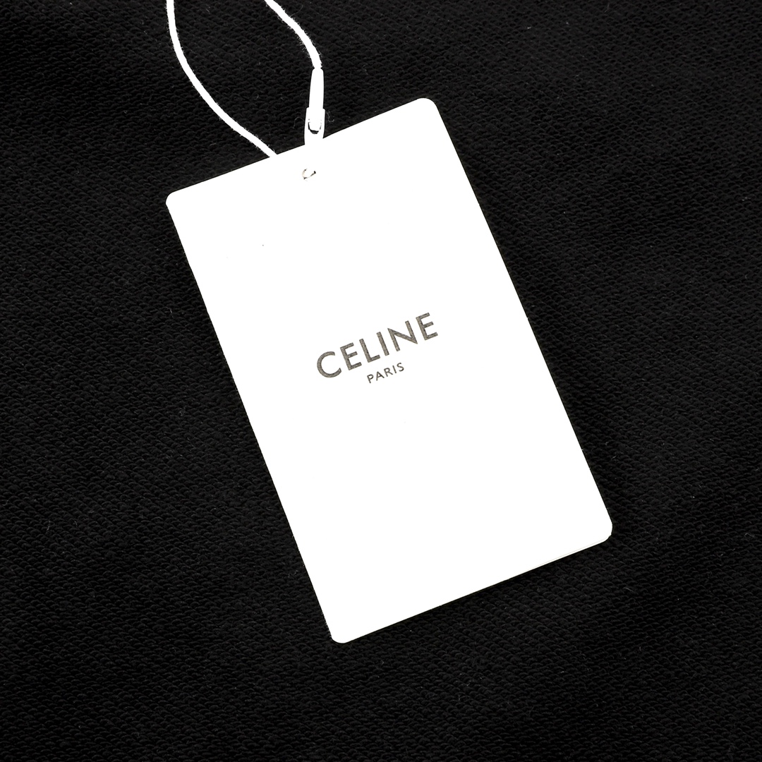 CELINE/赛琳 小字母印花圆领卫衣 法国时尚奢侈品牌CELINE秉持风格美学