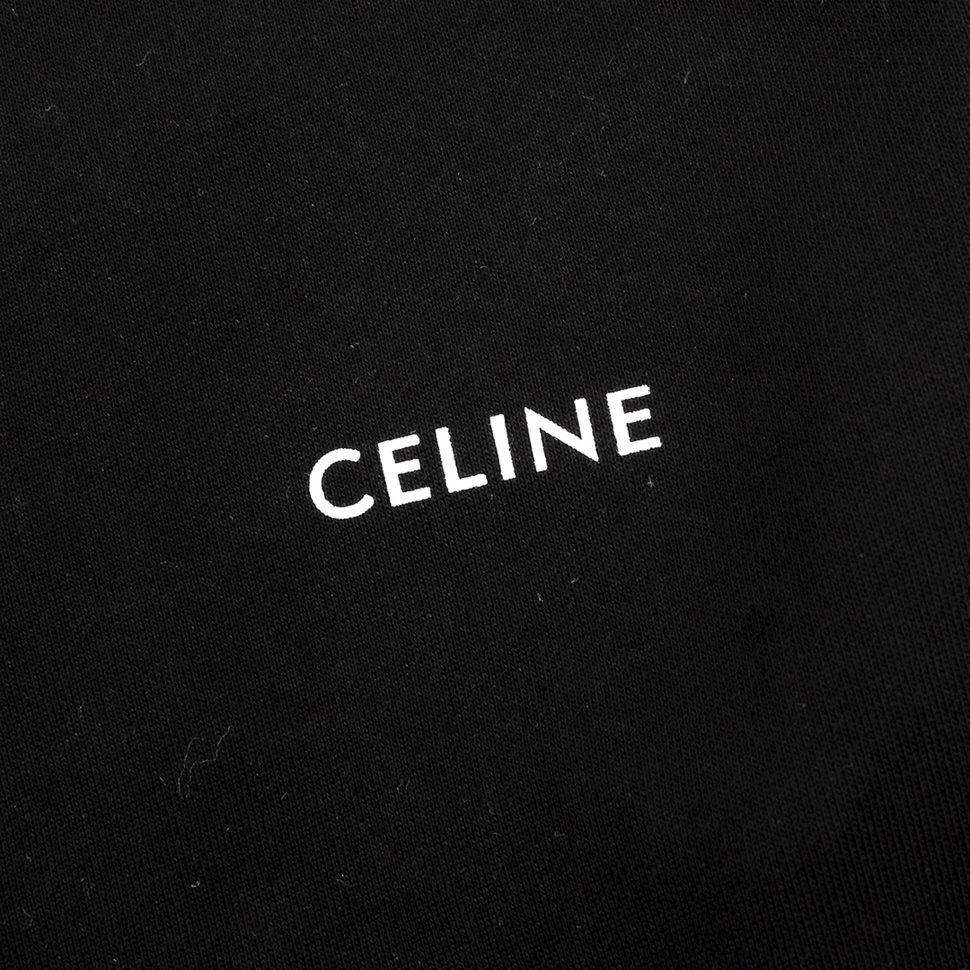 CELINE/赛琳 小字母印花圆领卫衣 法国时尚奢侈品牌CELINE秉持风格美学