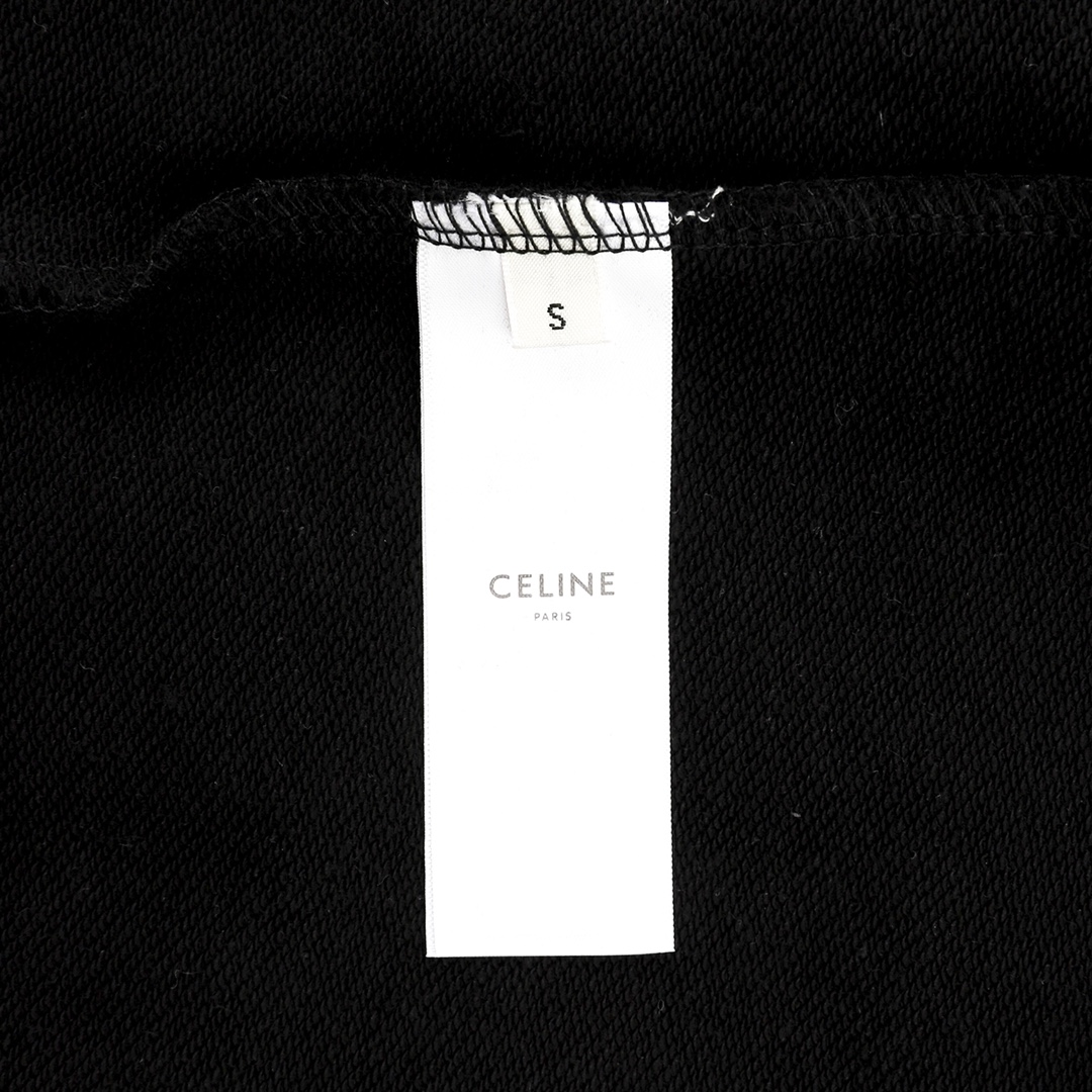 CELINE/赛琳 小字母印花圆领卫衣 法国时尚奢侈品牌CELINE秉持风格美学