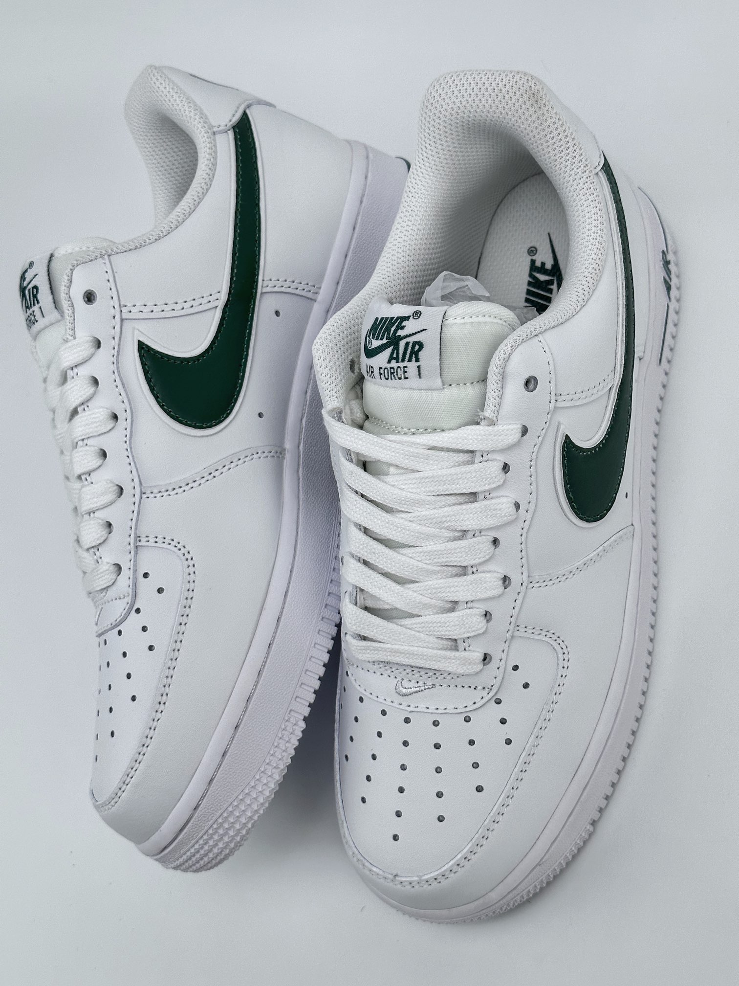 200 Nike Air Force 1 Low 07 白军绿勾 AO2423-104