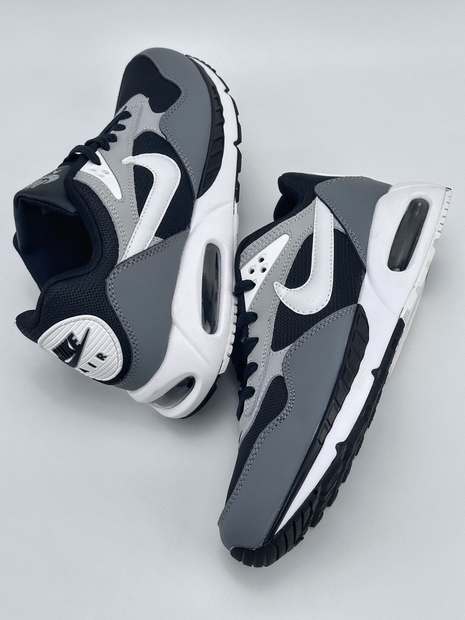 Nike Air Max Correlate 黑灰复古休闲跑步鞋 511416 0116C