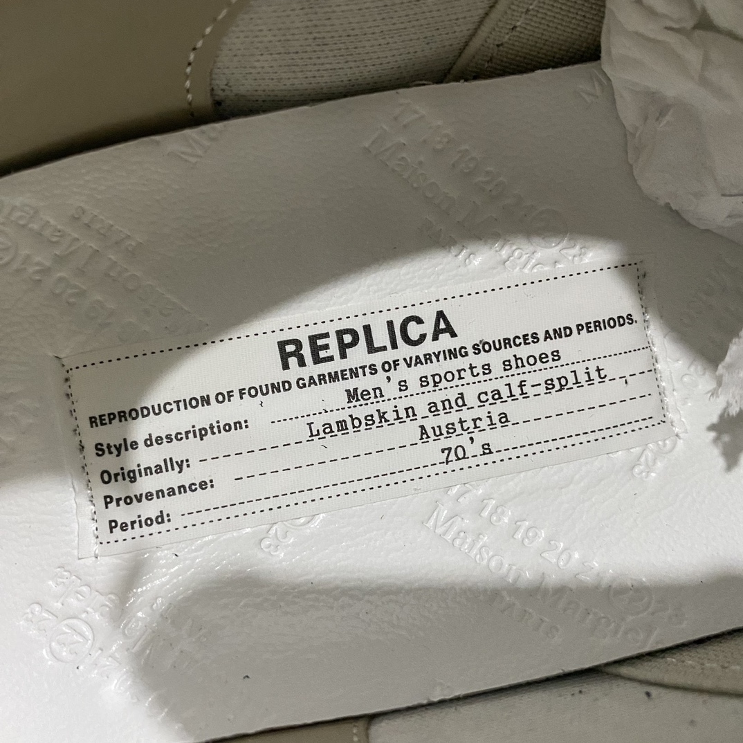 图片[6]-【东莞纯原】Maison Margiela Calfskin Replica MM6马吉拉 德训运动休闲板鞋n广东一线大厂出品 非莆产n原版一比一开发 市售最高版本原版全套包装 配送精致礼盒 4色全码出货网红单品 高端外贸 平台零售专供批次 所有细节遵循原版 市售最强品质 尺码：35 36 36.5 37 38 39 40 40.5 41 42 42.5 43 44 44.5 45-莆田鞋批发中心