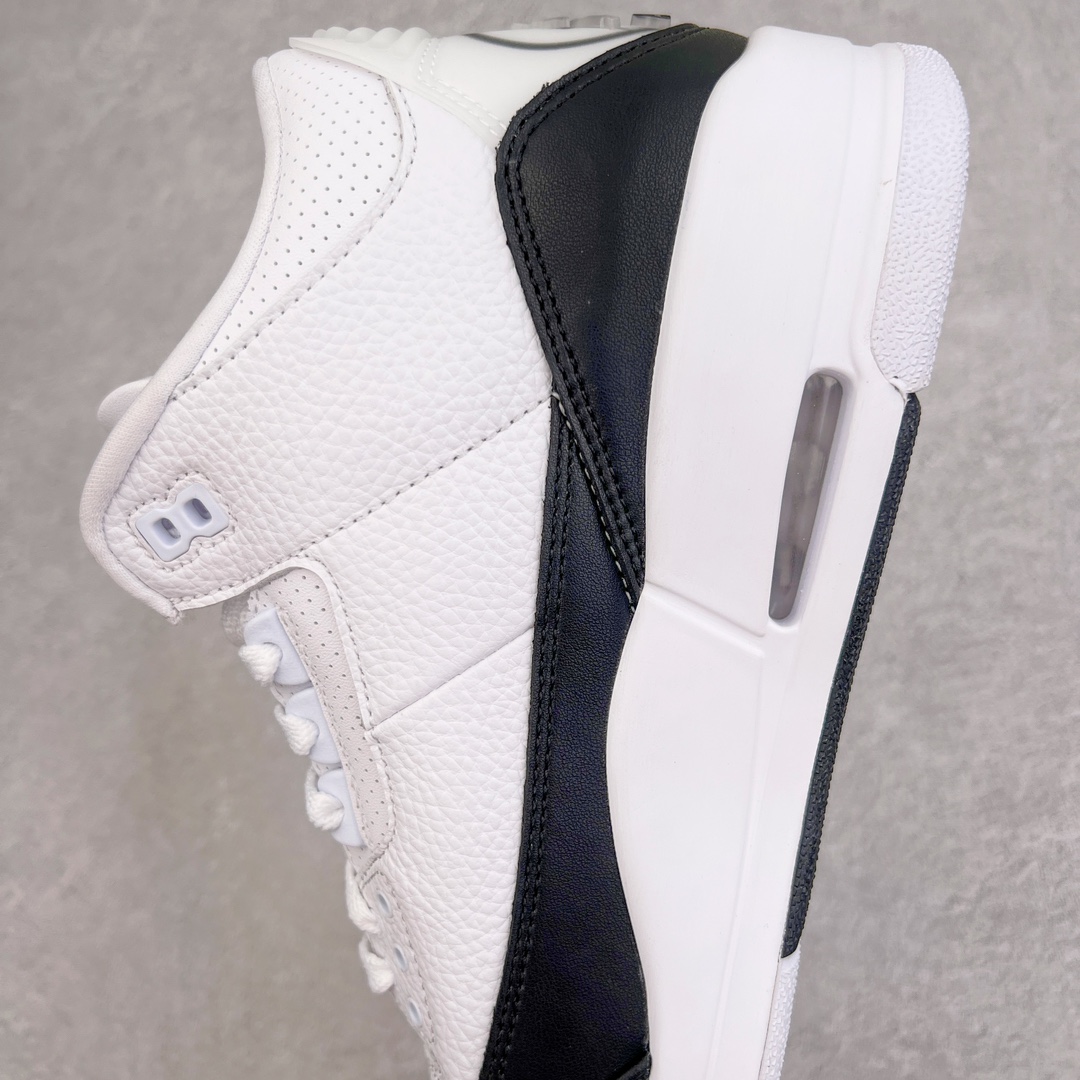 图片[7]-零售💰260 ＃KZ神版福利回馈‼Fragment Design x Air Jordan AJ3 Retro 藤原浩闪电联名 DA3595-100 独家外贸特供尺码含45.5 48.5 国内外口碑最好最推荐的产品 市场中端王者 亲自操刀耗时半年巨作 全套原纸板楦头开发 原厂大底磨具加持立体防滑纹理 原装可视Air Sole气垫 原汁原味最完美的三代版型 唯一正确鞋头趴度弧度高度鞋身腰线 此版本只针对中端市场 皮料材质有所更替 其他数据细节工艺流程均保持一致 绝不口嗨 细节品控鞋型随意秒杀市面3XX 4XX 原厂TPU后跟饰片 正确内里反口里网布 皮料菱角分明不变形无多余毛边 正确手工大底描漆拉丝 市场唯一原厂鞋扣模具 原厂织唛标 原厂飞人电绣工艺 尾指中部跳三针 独家绑鞋带手法 印刷中底布 四线拉帮 米色美纹纸贴合固定 进口港宝加持 后跟自然饱满 全鞋荧光划线卡点 追求极致完美 每一双都是工艺品 多重QC质检 超越公司货的品控标准 实实在在的免检产品 尺码：40 40.5 41 42 42.5 43 44 44.5 45 45.5 46 47.5 48.5 编码：by2936060-运动鞋