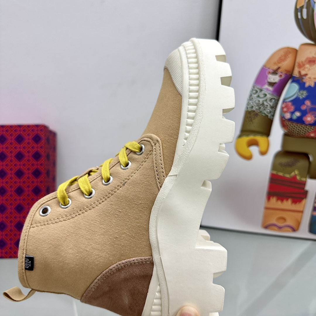 Stylish Tory Burch Sports Boots with Leg-Stretching Design and Comfortable Heel - 图片 6