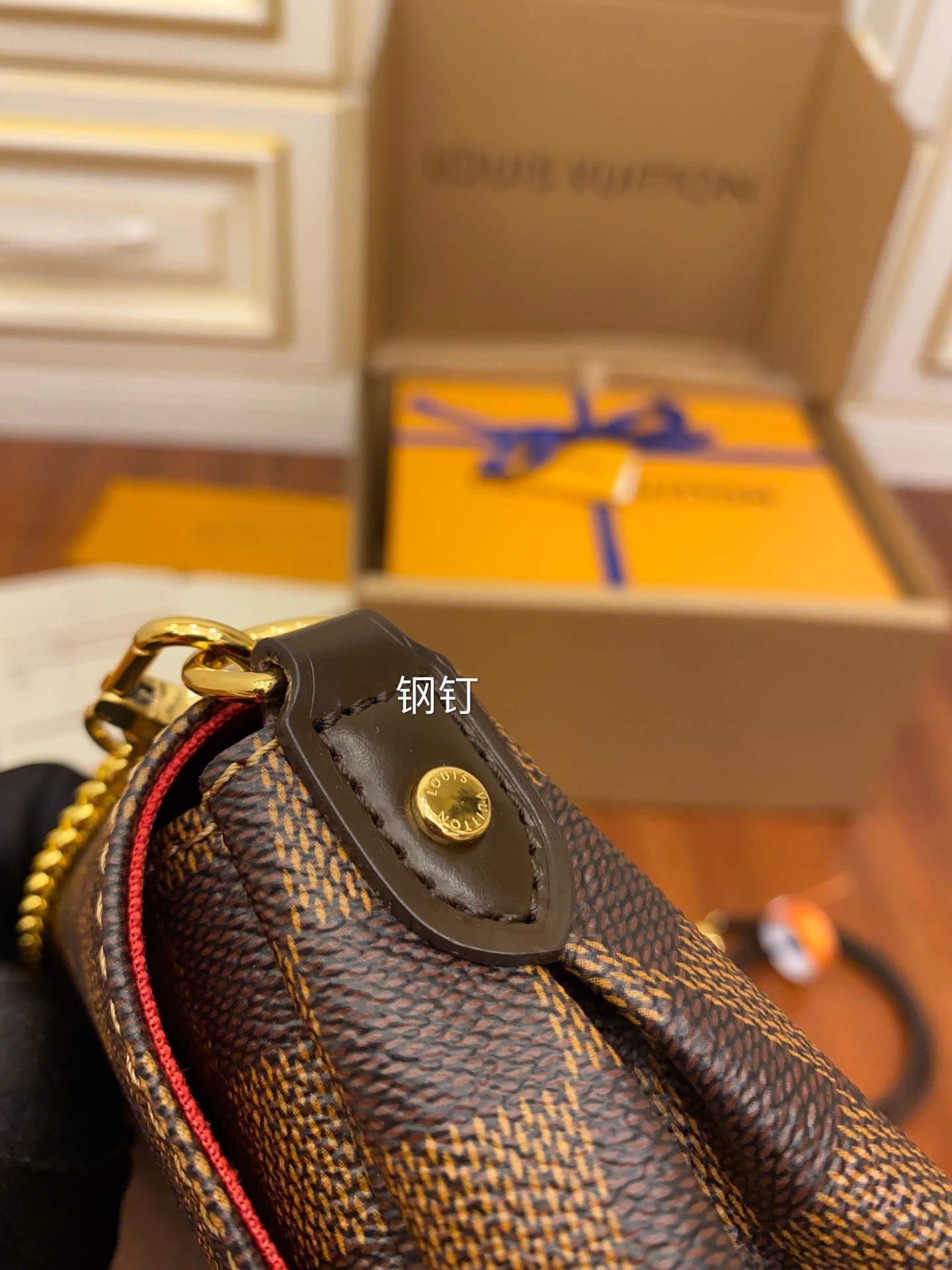 独家首发型号N41129特级加强版品质提升.专柜同步电子芯片内码礼品袋保护纸铜版电子标签合格证皮料是正品