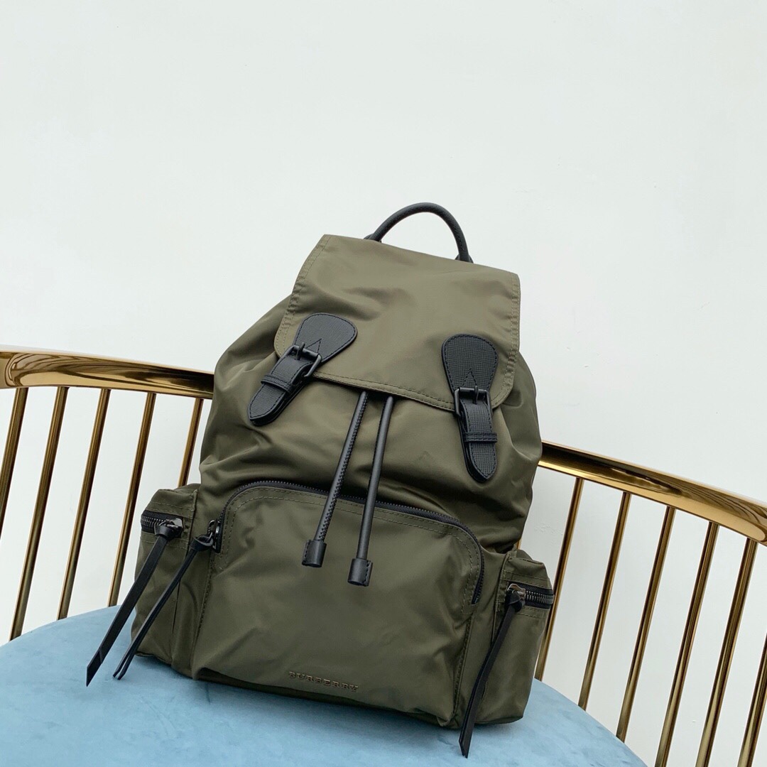 Burberry Wu Qilong, Yang Yang, Gao Yunxiang and Zhao Youting have the same style There are many styles on the market! I beg you to shop around! E