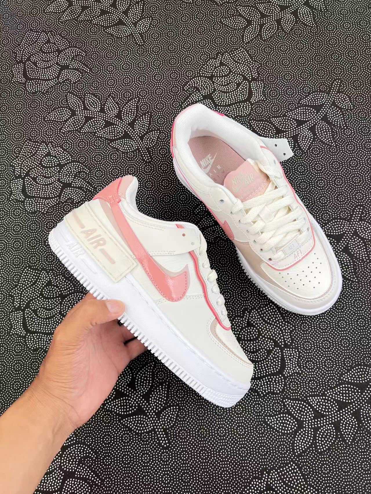 ? Nike Af1 Low 马卡龙 白粉配色?