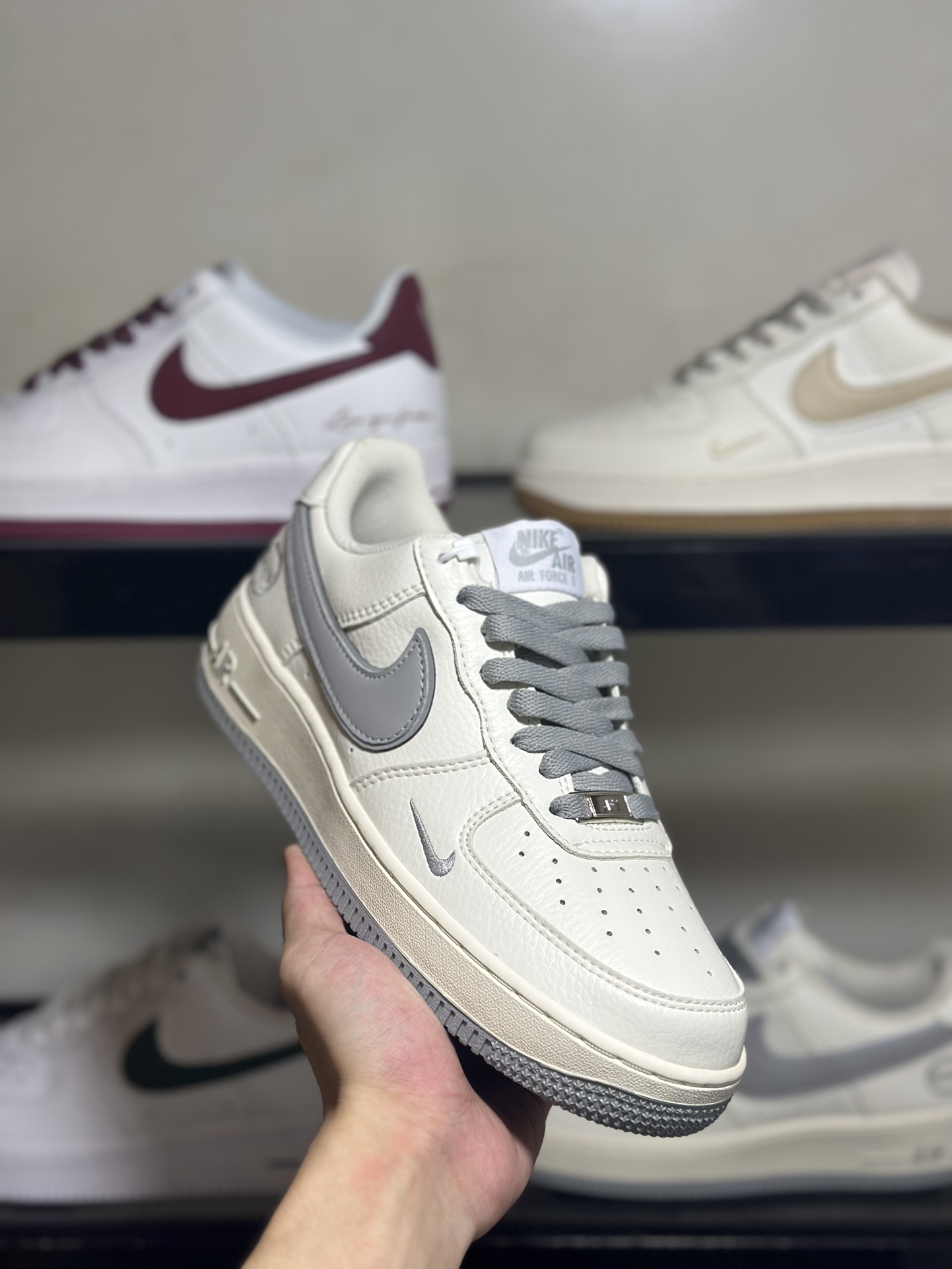 NikeAirForce1Low米白