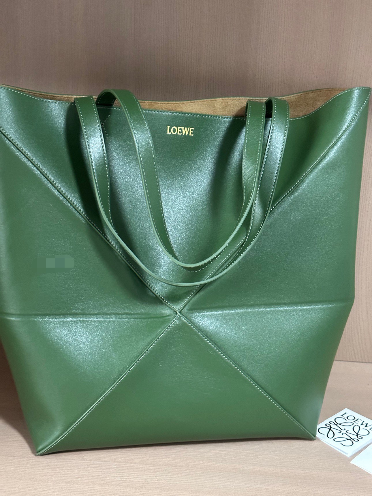 Loewe Puzzle Fold Large Tote Bag Soft Shiny Leather Green 42-41-18 cm 2 i1692605722 9835 1