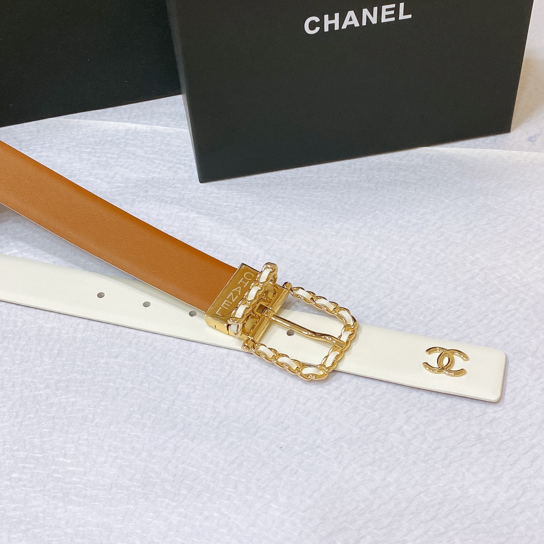 chanel23s独家首发原版小牛皮金色金属与小牛皮白与土黄旋转五金一带两用简单优雅知性的搭配3.0cm