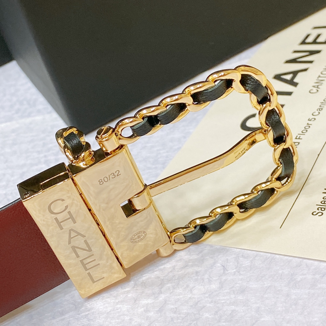 chanel23s独家首发原版小牛皮金色金属与小牛皮白与土黄旋转五金一带两用简单优雅知性的搭配3.0cm