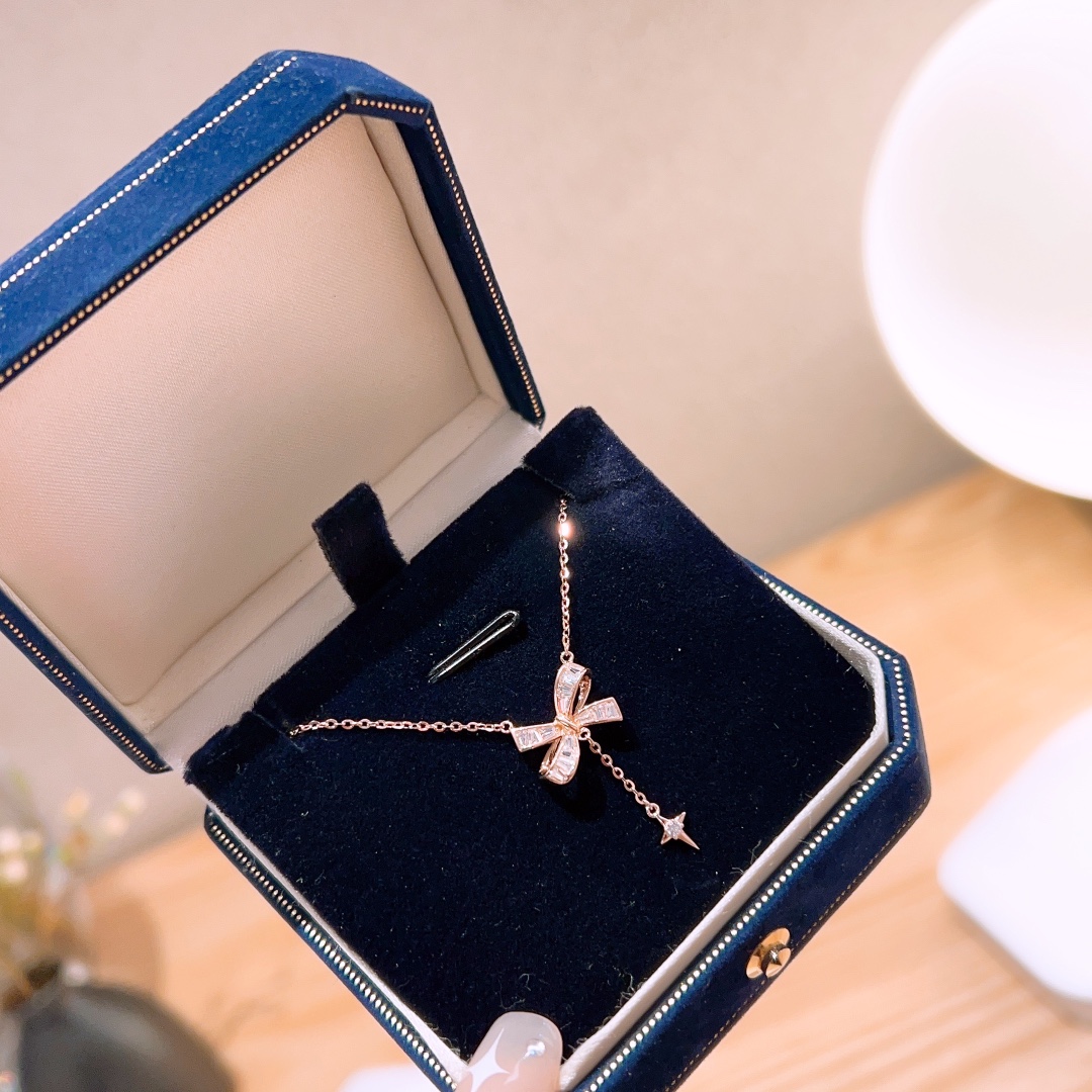 さわやか系S925スターリングシルバーネックレスゴールド 婚姻届提出