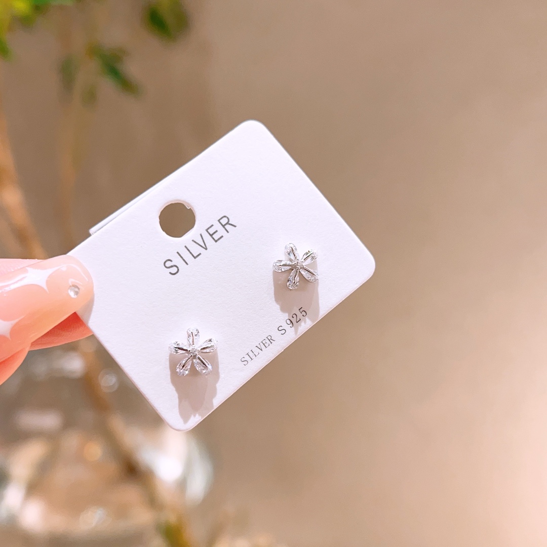 高級感ニッケル無添加銀イヤリングゴールド 年次パーティー