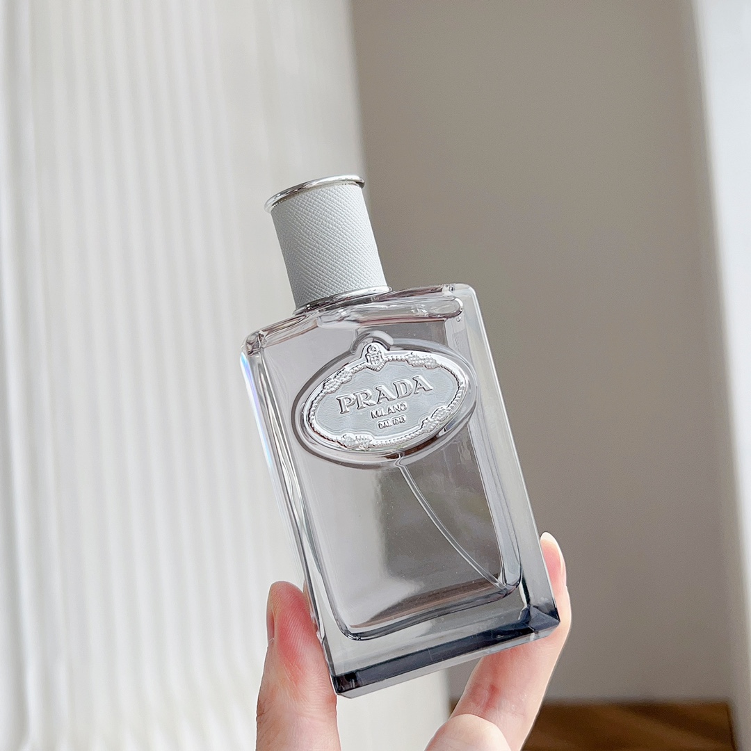 普拉达鸢尾雪松香水100ml 9
